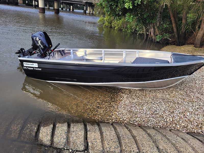 Makocraft 376-Topper-Tracker